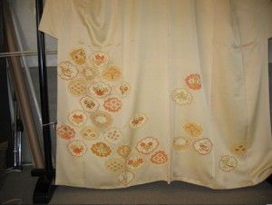 染め直す前の訪問着