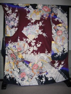 染め直し娘様の寸法で仕立て直した振袖