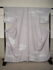 染め直した色無地