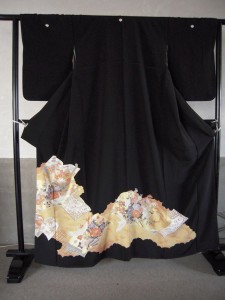 地色掃き合わせ金彩加工