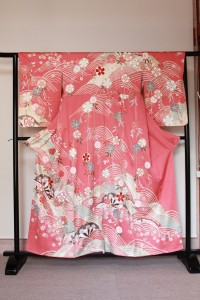 袖をつなぐ前の訪問着