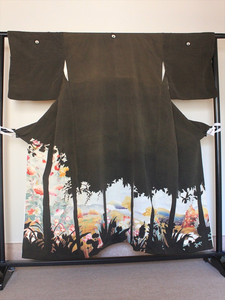 黒留袖染め直し