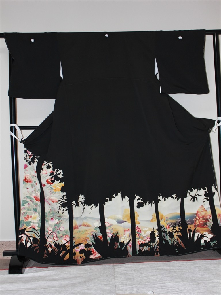 黒留袖染め直し