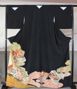 染め直し、仕立て直した黒留袖