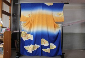 染め直した付け下げ訪問着
