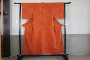 染め直す前の色無地